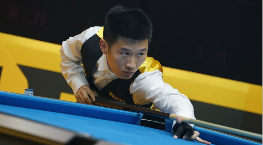 右膝不适 右膝不适